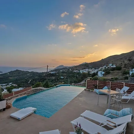 New Sunset With Heated Pool & Childrens Area, Walk To Restaurant * Plakias