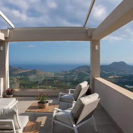 New Sunset With Heated Pool & Childrens Area, Walk To Restaurant Plakias