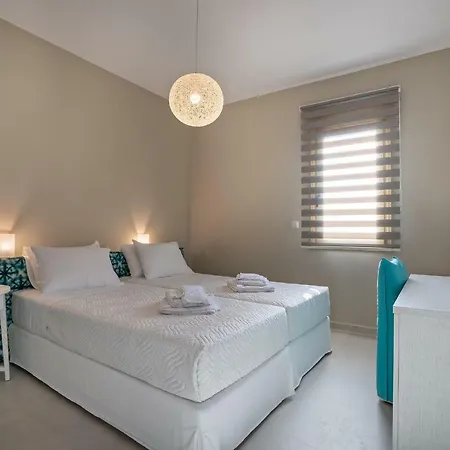 New Sunset With Heated Pool & Childrens Area, Walk To Restaurant Villa *