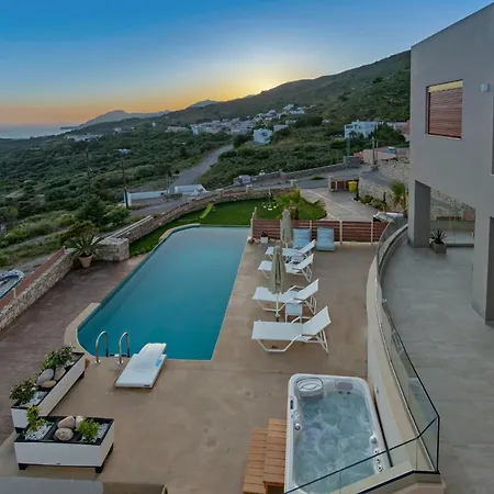 Villa New Sunset With Heated Pool & Childrens Area, Walk To Restaurant *